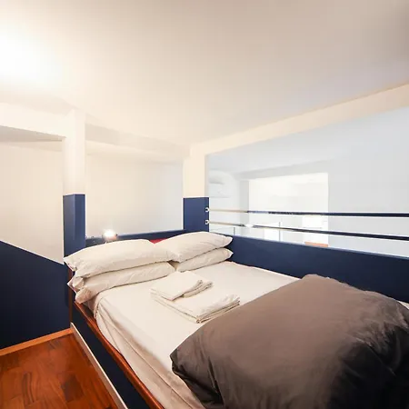 Salotto Borbonico 2* Neapel