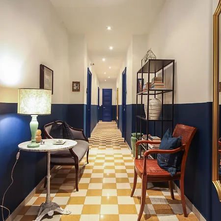 Salotto Borbonico Couette-café