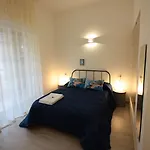 Bed and breakfast Salotto Borbonico Nápoles