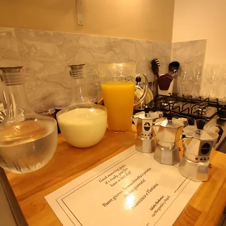 Salotto Borbonico 4*