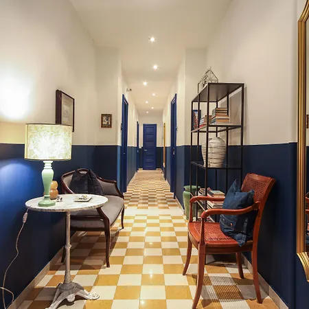 Salotto Borbonico 4*