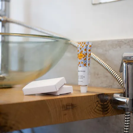 Salotto Borbonico Bed & Breakfast