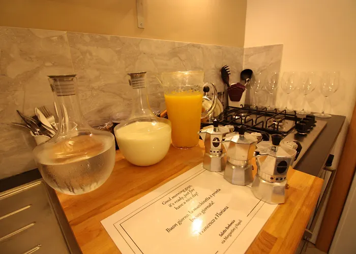 Salotto Borbonico 4*