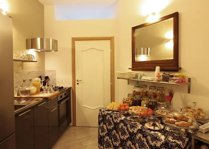 Salotto Borbonico 4*