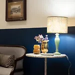 Salotto Borbonico Bed & Breakfast