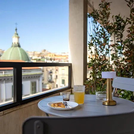 Salotto Borbonico 4* Neapel