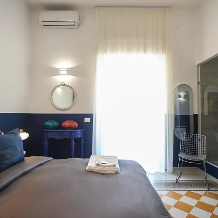 ベッド・アンド・ブレックファスト Salotto Borbonico 4*