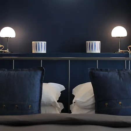 Salotto Borbonico 4*